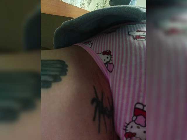RedFox9595 live cam on BongaCams