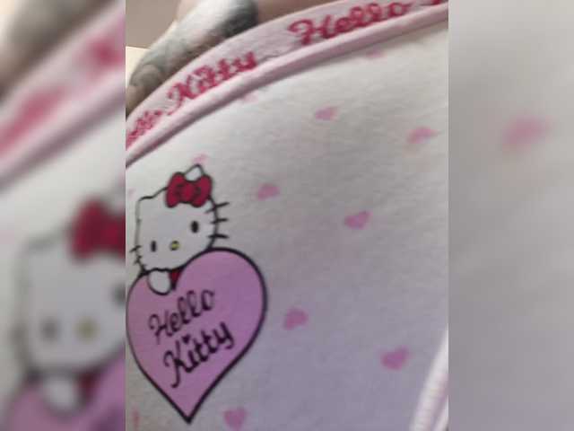 RedFox9595 live cam on BongaCams
