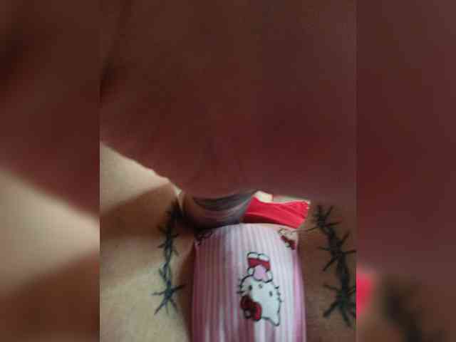 RedFox9595 Live Webcam on BongaCams