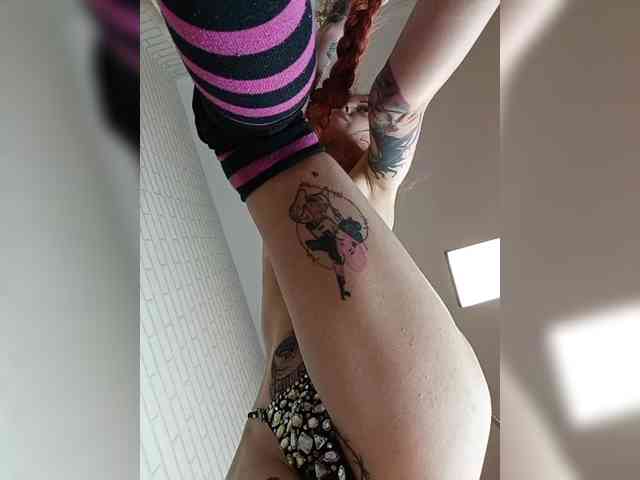 Acest model este live acum. RedFox9595