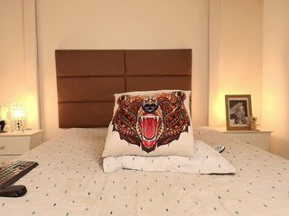 NatashaaTaylor Porn Show