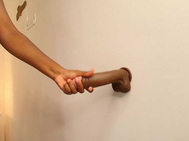 NatashaaTaylor's BongaCams show and profile