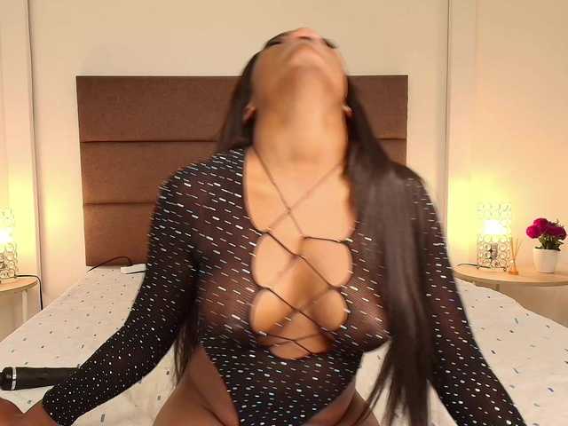 NatashaaTaylor live cam on BongaCams