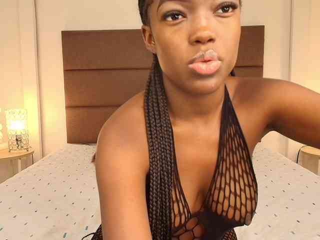 NatashaaTaylor webcam