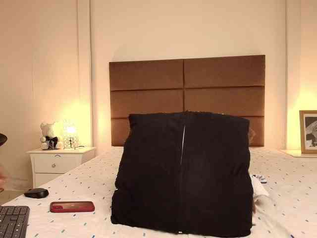 NatashaaTaylor webcam