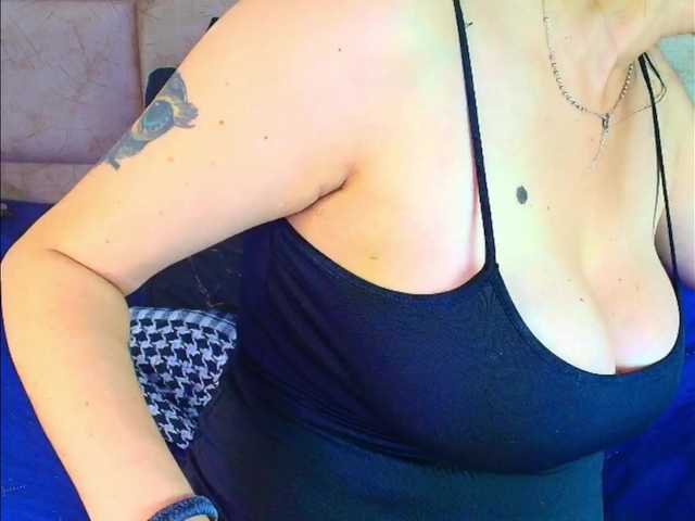 ShanteyLaurent live cam on BongaCams