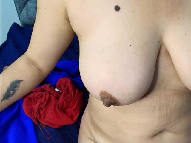 ShanteyLaurent live cam on BongaCams