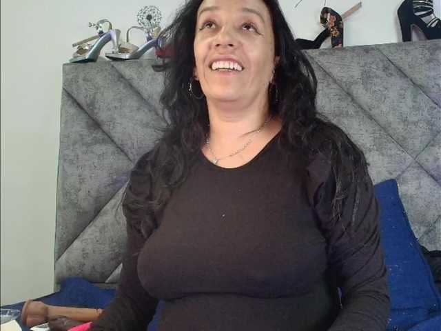 ShanteyLaurent live cam on BongaCams