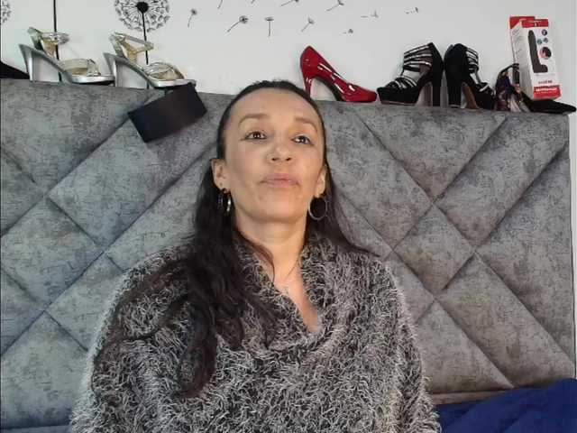ShanteyLaurent live cam on BongaCams