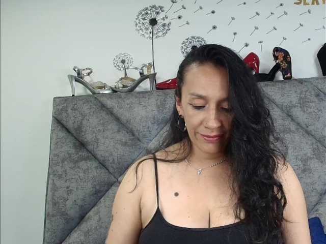 ShanteyLaurent live cam on BongaCams