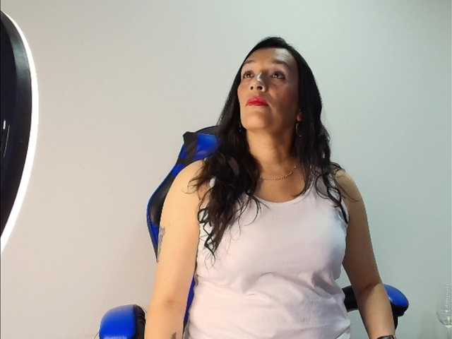 ShanteyLaurent live cam on BongaCams