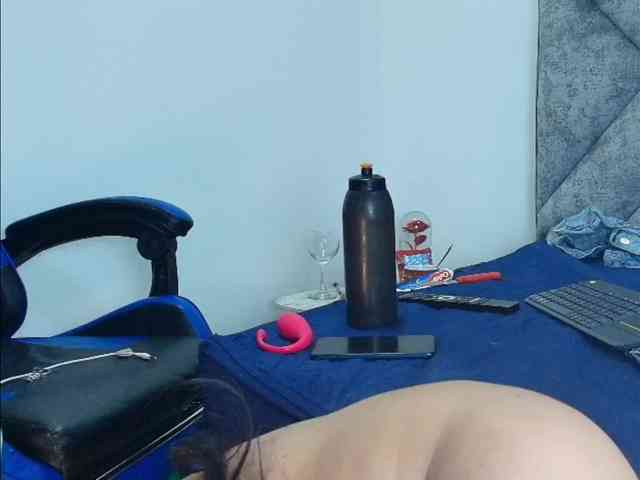 ShanteyLaurent webcam