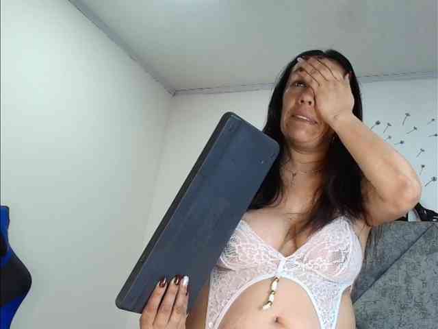 ShanteyLaurent webcam