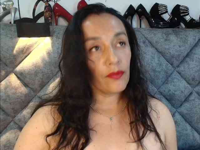 ShanteyLaurent webcam