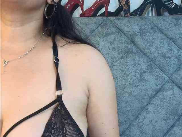 ShanteyLaurent webcam