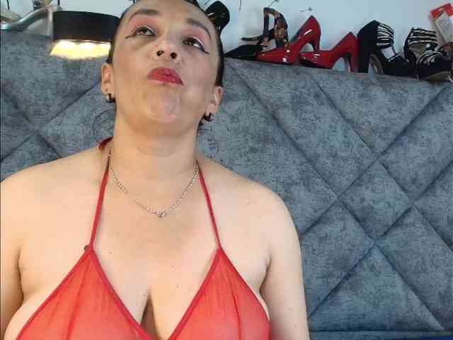 ShanteyLaurent webcam