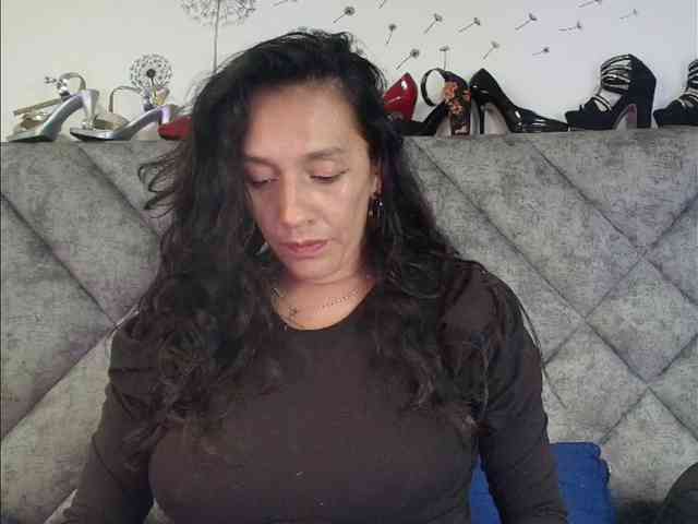 ShanteyLaurent webcam