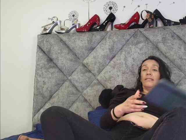 ShanteyLaurent webcam