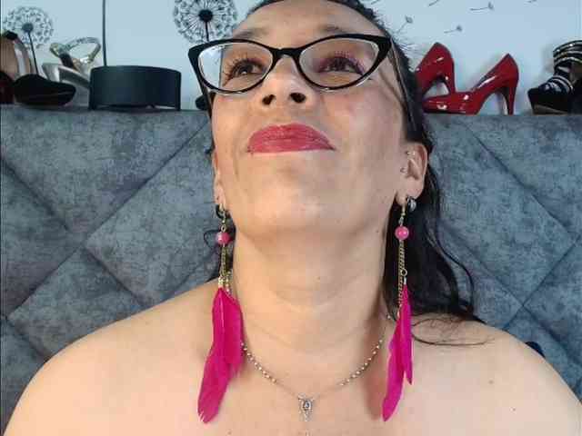 ShanteyLaurent webcam