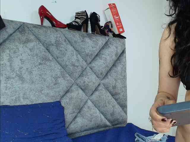 ShanteyLaurent webcam