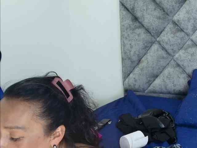 ShanteyLaurent webcam
