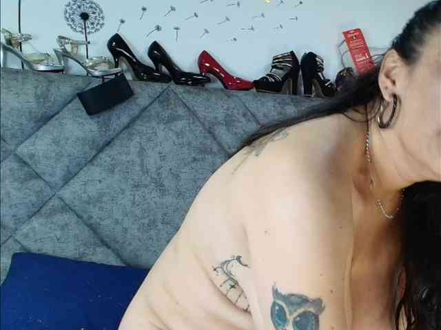 ShanteyLaurent webcam