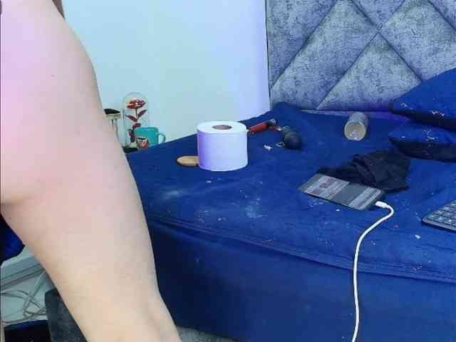 ShanteyLaurent webcam