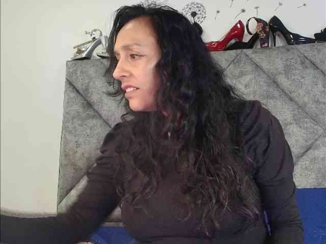 ShanteyLaurent webcam