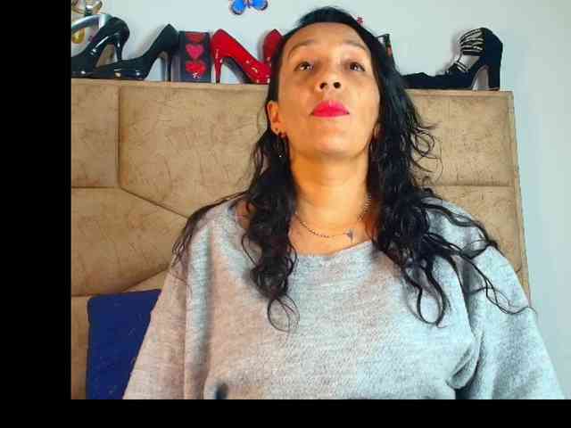 ShanteyLaurent webcam