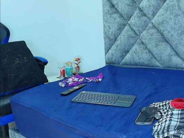 ShanteyLaurent webcam