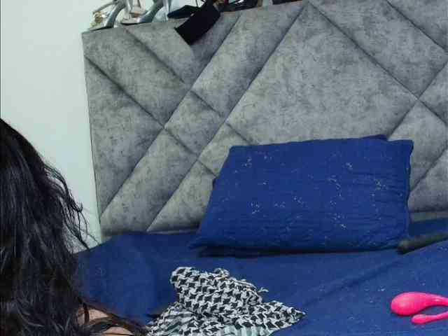 ShanteyLaurent webcam