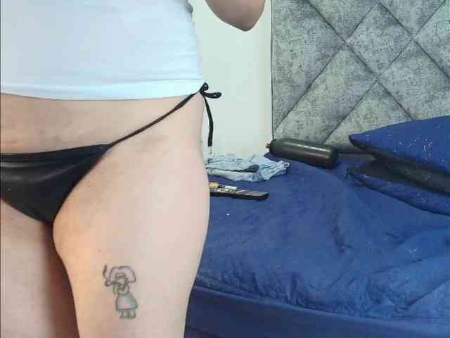 ShanteyLaurent webcam