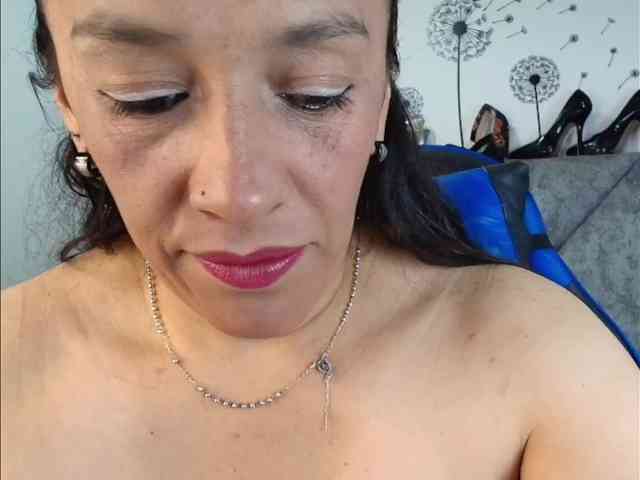 ShanteyLaurent webcam