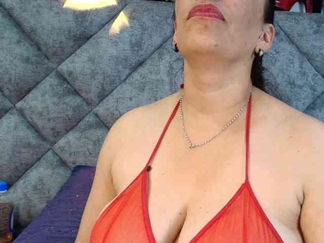 ShanteyLaurent webcam
