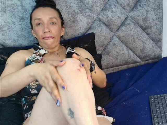 ShanteyLaurent webcam