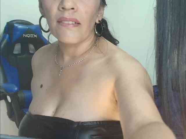ShanteyLaurent webcam