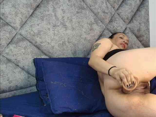 ShanteyLaurent webcam