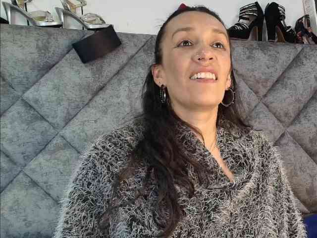 ShanteyLaurent webcam