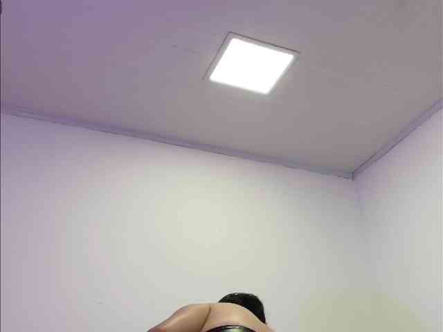 ShanteyLaurent webcam