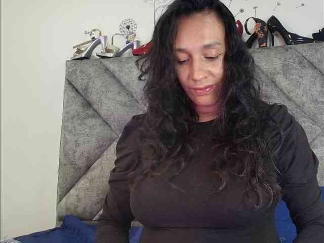 ShanteyLaurent webcam