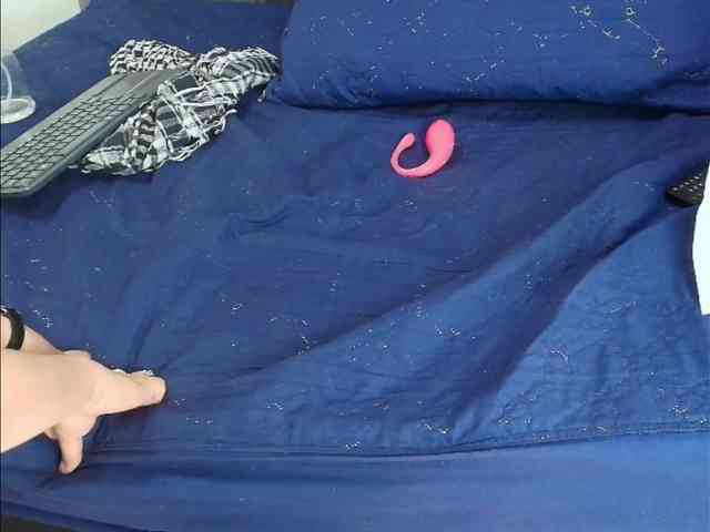 ShanteyLaurent webcam