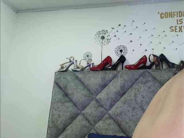 ShanteyLaurent webcam