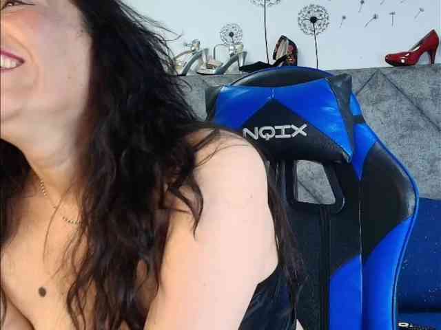 ShanteyLaurent webcam