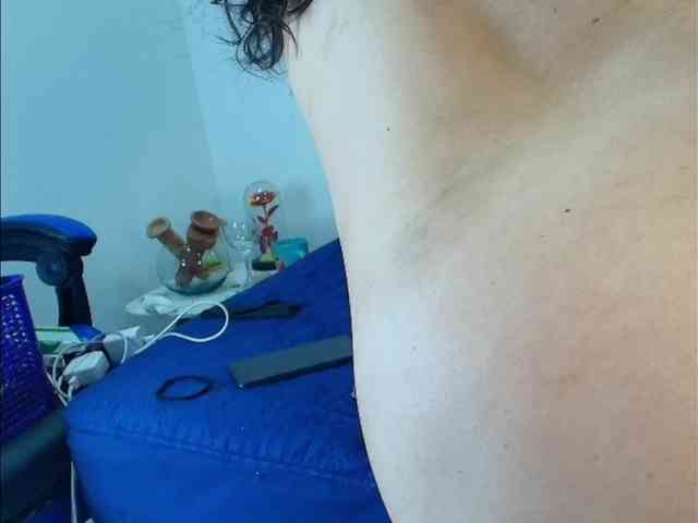 ShanteyLaurent webcam