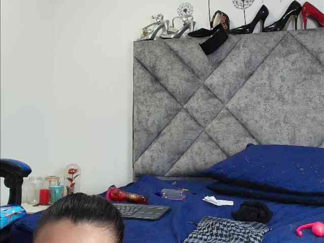 ShanteyLaurent webcam