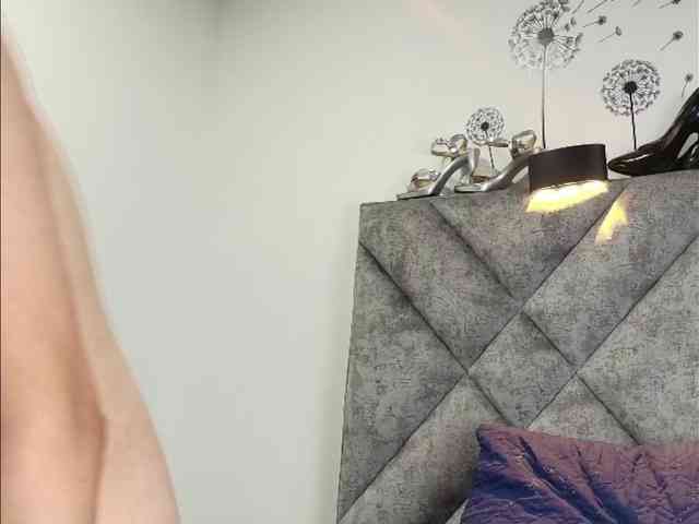 ShanteyLaurent webcam