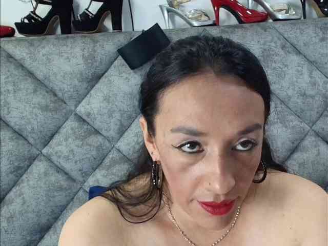 ShanteyLaurent webcam
