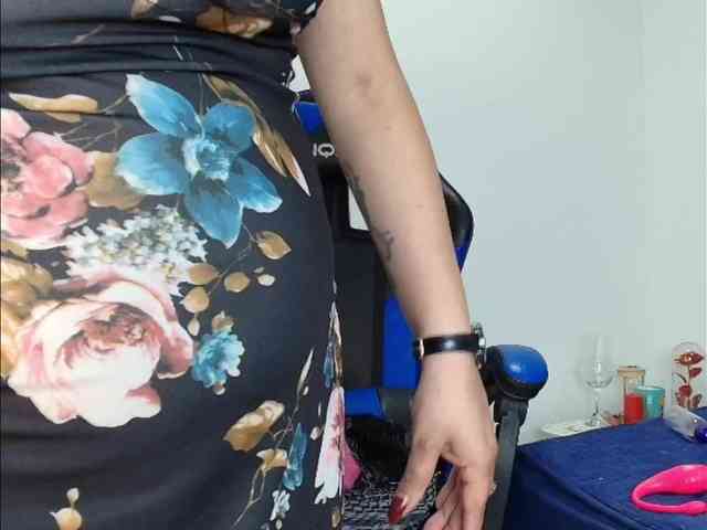ShanteyLaurent webcam