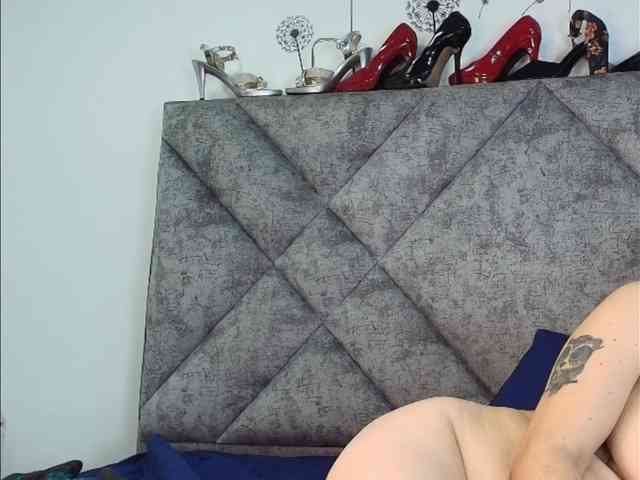 ShanteyLaurent webcam