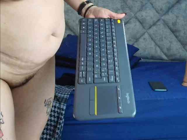 ShanteyLaurent webcam